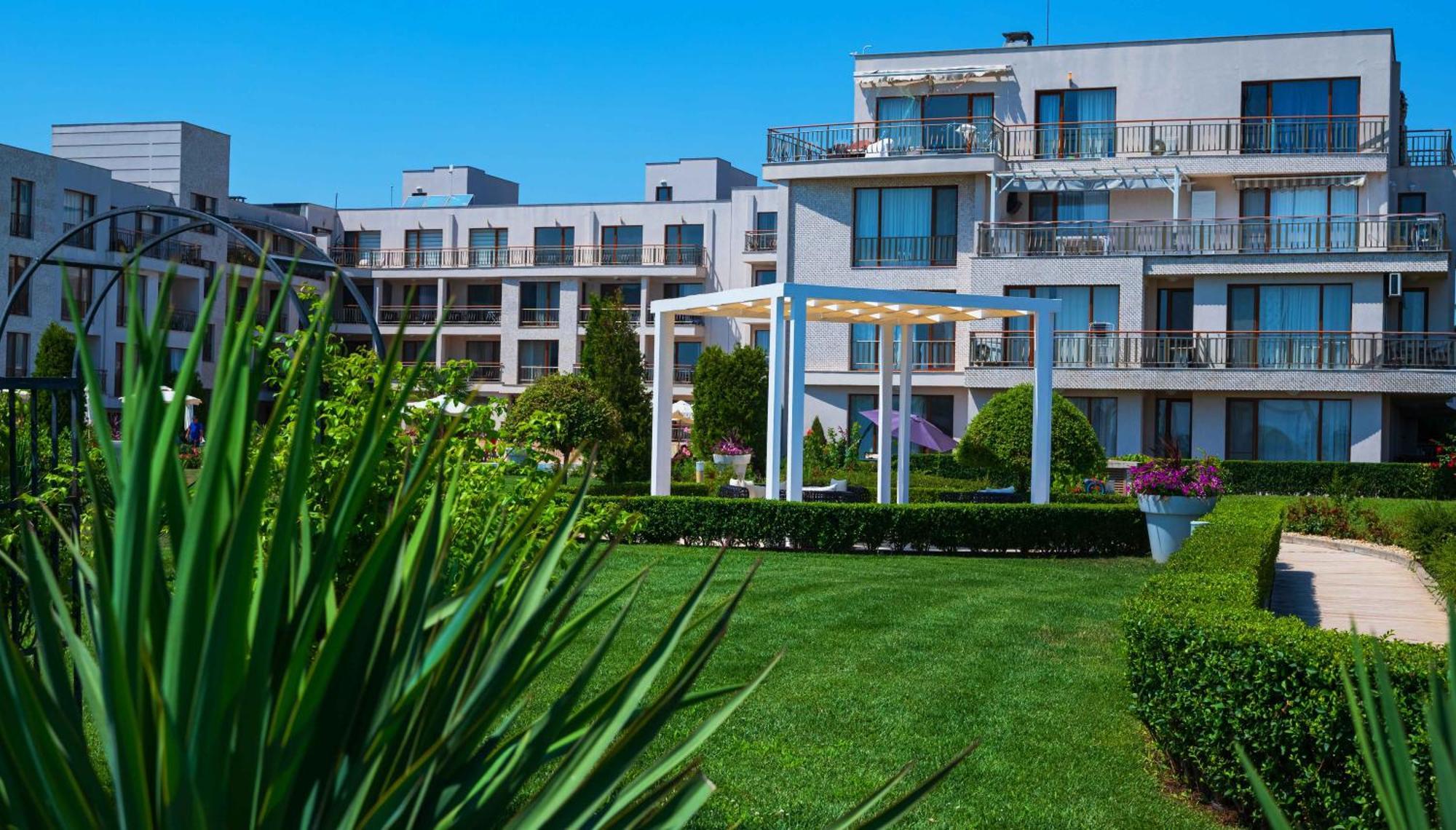 June One Bedroom Sea View Apartment Diamond Beach Resort Sarafovo Exterior photo